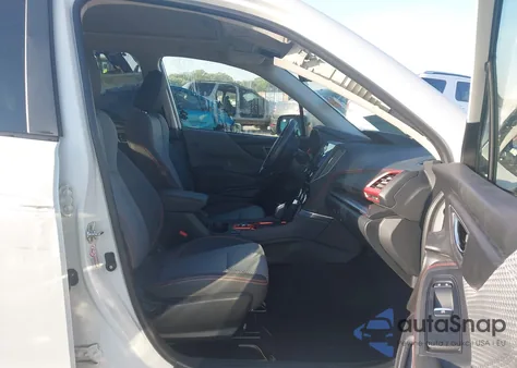 2019 Subaru Forester Sport z USA, uszkodzony, nr VIN JF2SKAKC4KH511930